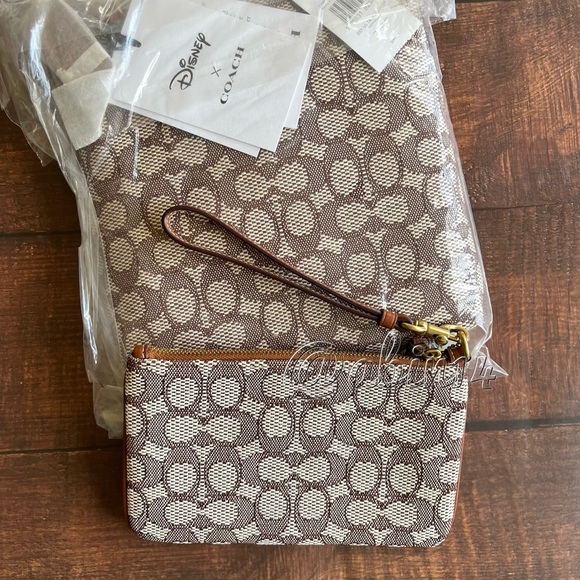 Bundle of Coach Jacquard Disney Wristlet and Kitt Messenger Crossbody Bag - Picture 2 of 5